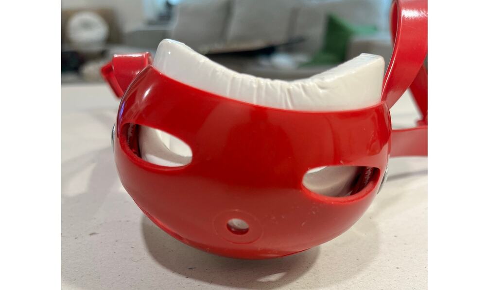 Schutt SportStar Hard Cup 4 pt high Game Football Helmet Chinstrap Red NWOB